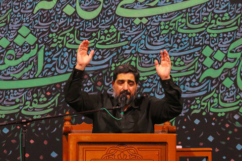 تصاویر/ مراسم سوگواری زائران حرم حضرت فاطمه معصومه سلام الله علیها در شب رحلت بانوی کرامت