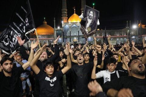 تصاویر/ حال و هوای حرم حضرت معصومه (س) در شب وفات ایشان