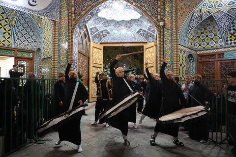 تصاویر/ حال و هوای حرم حضرت معصومه (س) در شب وفات ایشان