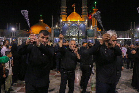 تصاویر/  حال و هوای حرم کریمه اهل بیت (ع) در شب وفات حضرت فاطمه معصومه "س"