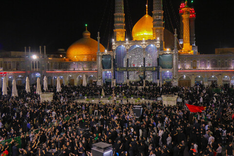 تصاویر/ حال و هوای حرم کریمه اهل بیت (ع) در شب وفات حضرت فاطمه معصومه "س"