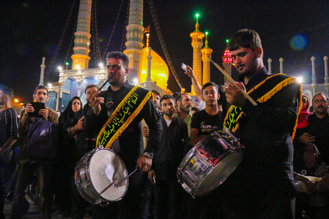 تصاویر/ حال و هوای حرم کریمه اهل بیت (ع) در شب وفات حضرت فاطمه معصومه "س"