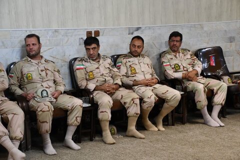 تصاویر/ دیدار فرماندهان نظامی و انتظامی با امام جمعه شهرستان خوی