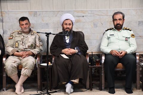 تصاویر/ دیدار فرماندهان نظامی و انتظامی با امام جمعه شهرستان خوی