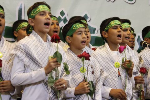 تصاویر/ بیست و دومین یادواره شهدای شهر بلورد