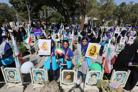 تصاویر /افتتاحیه معنوی سی‌و‌هفتمین جشنواره بین‌المللی فیلم‌های کودکان و نوجوانان اصفهان