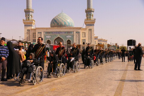 تصاویر/ دسته عزای خادمان و زائران حرم بانوی کرامت در سالروز رحلت حضرت معصومه سلام الله علیها