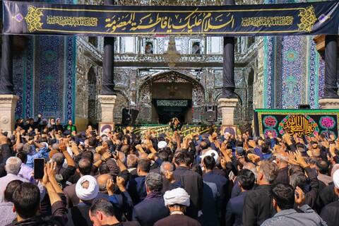 تصاویر/ حضور دسته‌های عزاداری روز وفات حضرت فاطمه معصومه (س) در حرم کریمه اهل بیت (ع)