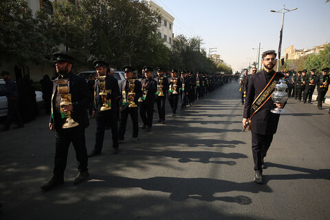 تصاویر/ دسته عزای خادمان و زائران حرم بانوی کرامت در سالروز رحلت حضرت معصومه(س)
