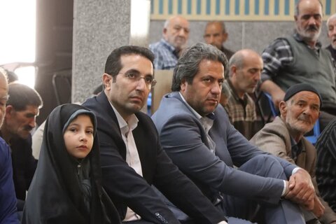 تصاویر/ آیین عبادی سیاسی نماز جمعه نوشین شهر