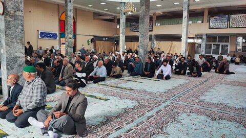 تصاویر/ اقامه نماز جمعه شهرستان چایپاره