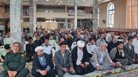 تصاویر/ اقامه نماز جمعه شهرستان چایپاره