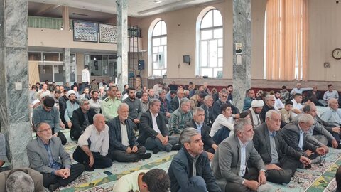 تصاویر/ اقامه نماز جمعه شهرستان چایپاره