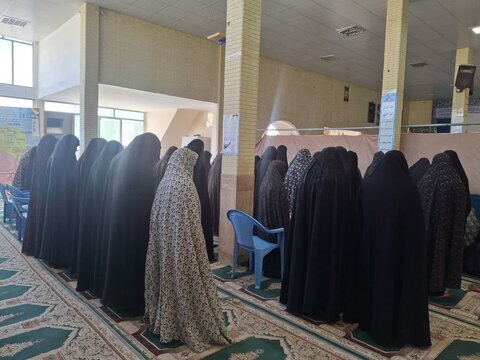 تصاویر/ اقامه نماز جمعه شهر بلورد