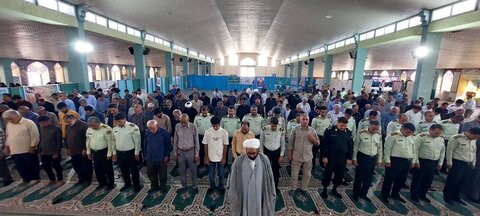 تصاویر/ اقامه نماز جمعه شهر عنبرآباد