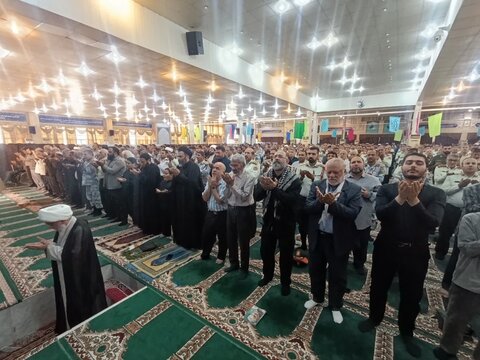 نمازجمعه امروز شهر بوشهر به روایت تصویر