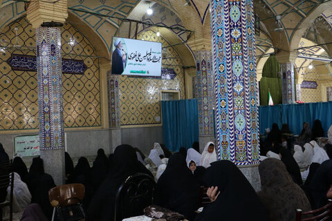 تصاویر/ اقامه نماز جمعه شهر ماهان