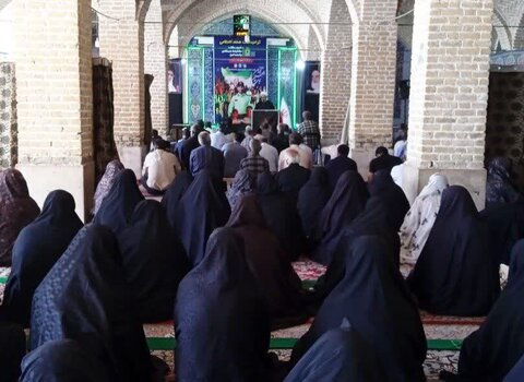 تصاویر/ اقامه نماز جمعه شهر محی آباد
