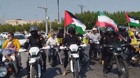 تصاویر/ رژه موتوری بوشهری‌ها در حمایت از کاروان صُمود