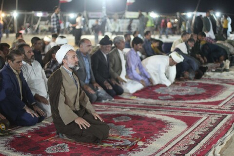 تصاویر| نماز با شکوه جماعت در منطقه مرزی عشایری آهنگران