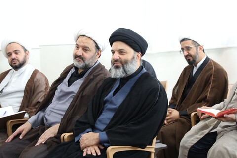 تصاویر/ روز دوم دوره دانش افزایی فلسفه دروس ویژه اساتید حوزه علمیه استان یزد