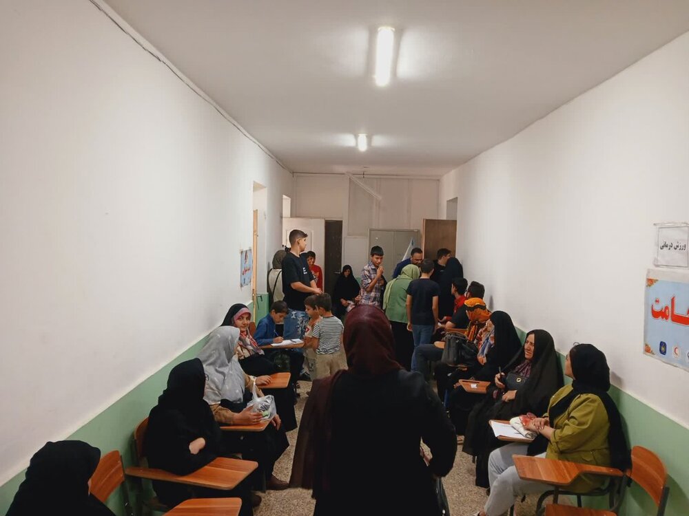 درس ایثار در مکتب خدمت؛ وقتی کلاس درس، عرصه عشق‌ورزی می‌شود