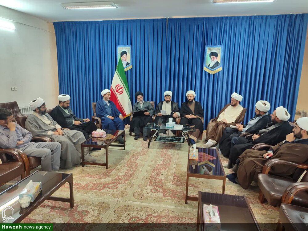 مساجد به پایگاه‌های جریان‌ساز فرهنگی تبدیل شوند