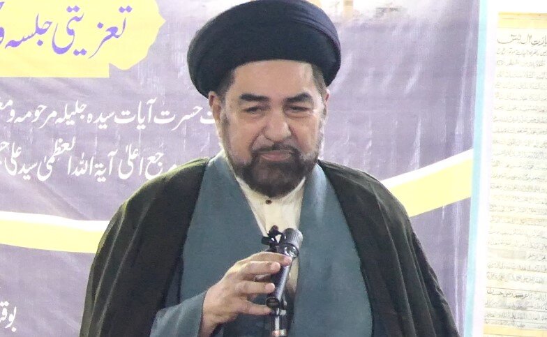 आयतुल्लाहिल उज़मा सीस्तानी की अहलिया मरहूमा की वफ़ात पर शाही जामा मस्जिद लखनऊ में मजलिस ए अज़ा मुनअक़िद हुई