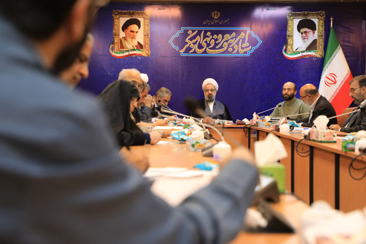 لزوم قانونمند شدن فعالیت تشکلهای مردمی