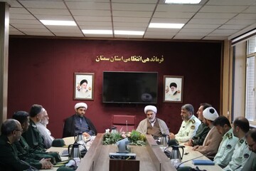 تصاویر/ دیدار مسئول نمایندگی ولی فقیه سپاه استان سمنان با رئیس عقیدتی سیاسی انتظامی استان