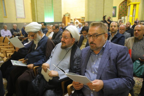 تصاویر / مراسم ترحیم همسر آیت الله العظمی سیستانی در تهران