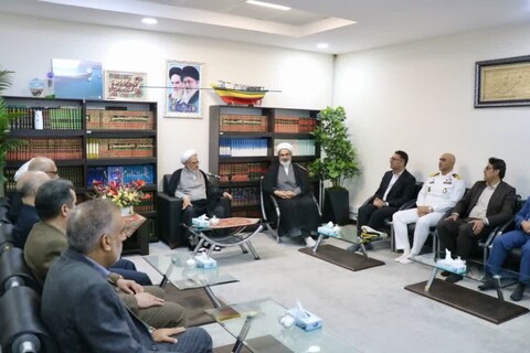 حوزه/ دیدار رئیس سازمان قضایی نیروهای مسلح کل کشور با نماینده ولی فقیه در استان هرمزگان