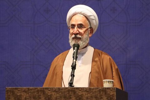 لزوم نقش‌آفرینی مدیران و نخبگان در توسعه عدالت و فرهنگ دینی