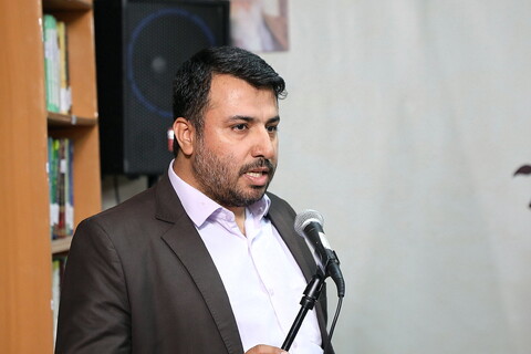 تصاویر/ مراسم معرفی مستند شمع جمع