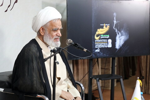 تصاویر/ مراسم معرفی مستند شمع جمع