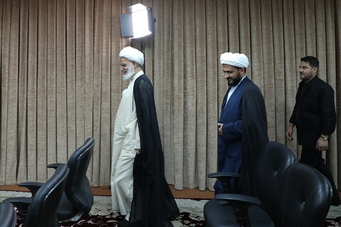 تصاویر/ مراسم معرفی مستند شمع جمع