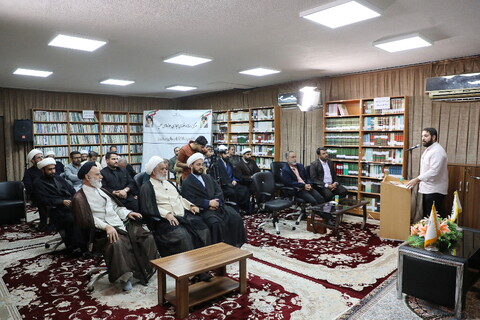 تصاویر/ مراسم معرفی مستند شمع جمع