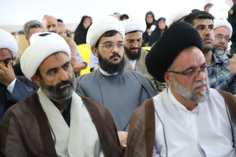 تصاویر/ آیین تکریم و معارفه مدیر مدرسه علمیه حضرت مهدی (عج) شهرستان بهاباد انجام شد