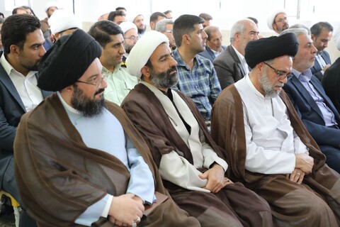 تصاویر/ آیین تکریم و معارفه مدیر مدرسه علمیه حضرت مهدی (عج) شهرستان بهاباد انجام شد