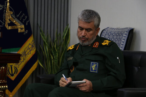 تصاویر/  دیدار مدیرعامل جمعیت هلال‌احمر استان یزد با فرمانده سپاه الغدیر استان ؛ تأکید بر هم‌افزایی و تداوم همکاری‌های مشترک