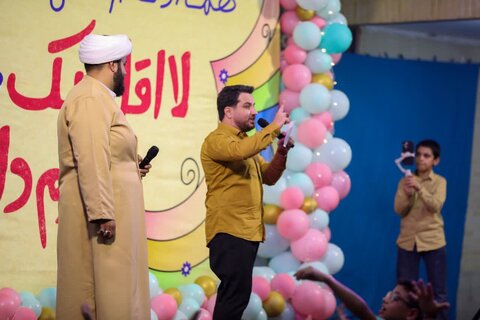 تصاویر/ برگزاری اجتماع کودکان قرآنی با عنوان بابای جان در یزد