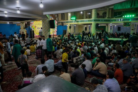 تصاویر/ برگزاری اجتماع کودکان قرآنی با عنوان بابای جان در یزد