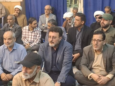 تصاویر/مراسم ترحیم ابوالزوجه نماینده ولی فقیه درکاشان مرحوم حجت الاسلام والمسلمین کشمیری