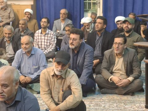 تصاویر/مراسم ترحیم ابوالزوجه نماینده ولی فقیه درکاشان مرحوم حجت الاسلام والمسلمین کشمیری