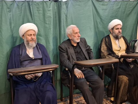 تصاویر/مراسم ترحیم ابوالزوجه نماینده ولی فقیه درکاشان مرحوم حجت الاسلام والمسلمین کشمیری