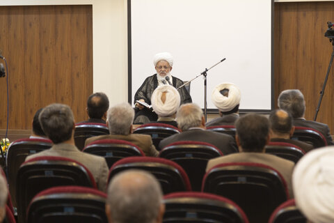 تصاویر/ جلسه تفسیر قرآن کریم آیت الله ناصری