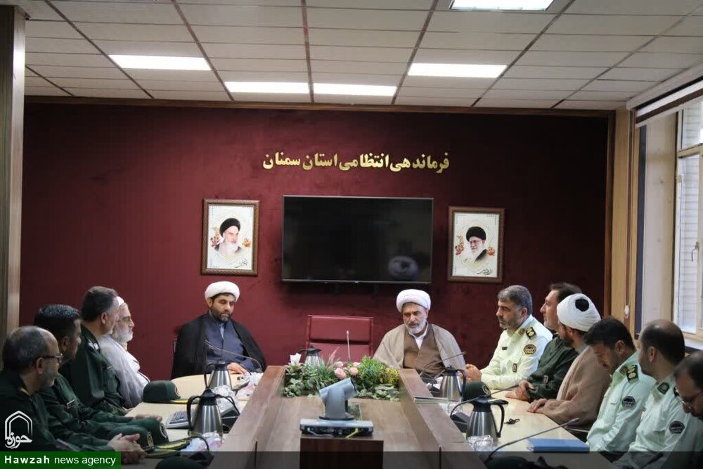 تصاویر/ دیدار مسئول نمایندگی ولی فقیه سپاه استان سمنان با رئیس عقیدتی سیاسی انتظامی استان