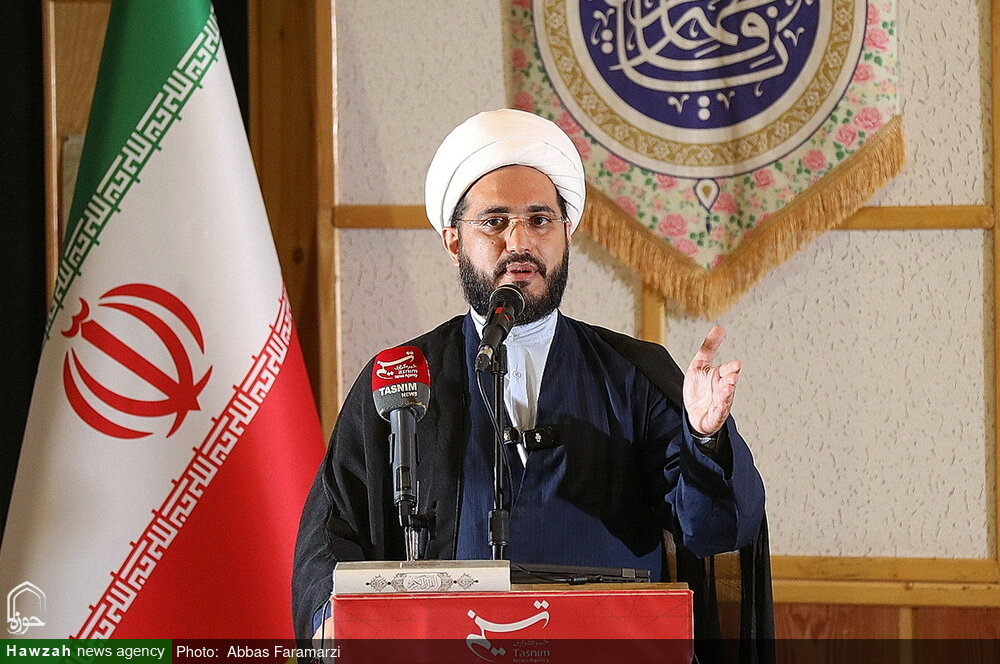 پشتیبانی معرفتی از جبهه انقلاب اسلامی با شبکه‌سازی رسانه‌ای