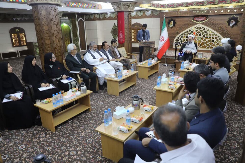 فیلم | نشست نماینده ولی‌فقیه در سیستان و بلوچستان با اصحاب رسانه و خبرنگاران