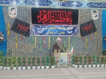 خانه‌های قرآنی باید سنگر تربیت نسل مؤمن و پرسشگر باشند